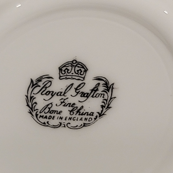 Royal Grafton Teacup And Saucer Blue Floral - Picture 6 of 6